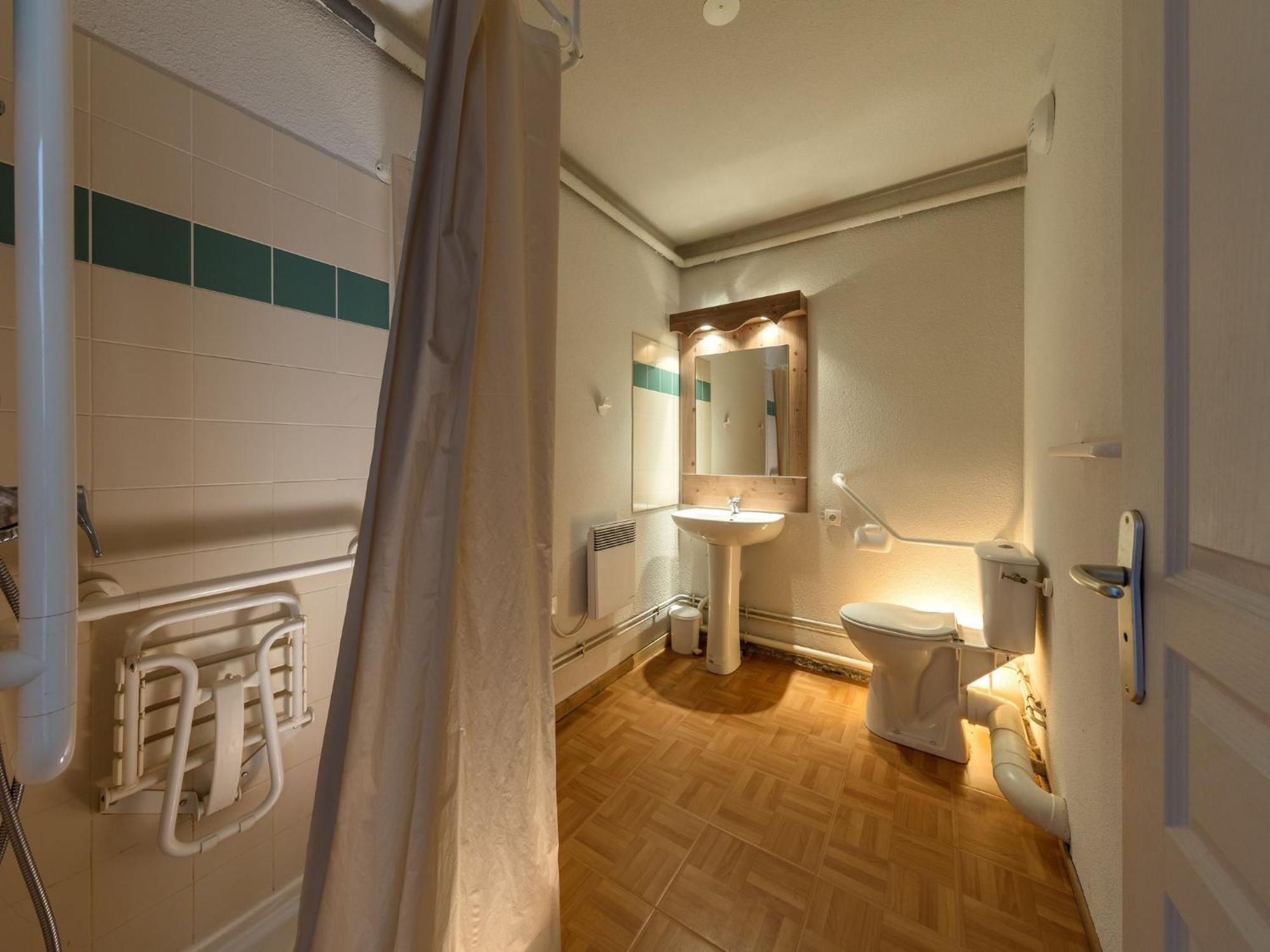 Ecrin Des Neiges Aparthotel Chamrousse Δωμάτιο φωτογραφία
